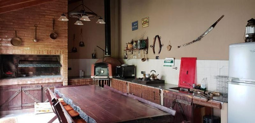 Casa En Venta En Mataderos
