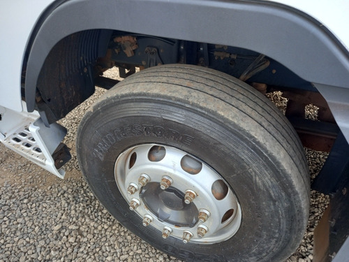 Imagem 11 de 15 de Fh540 6x4 Bug Leve 2014