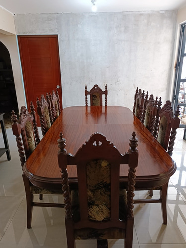 Juego Comedor De Madera Caoba De 8 Sillas 