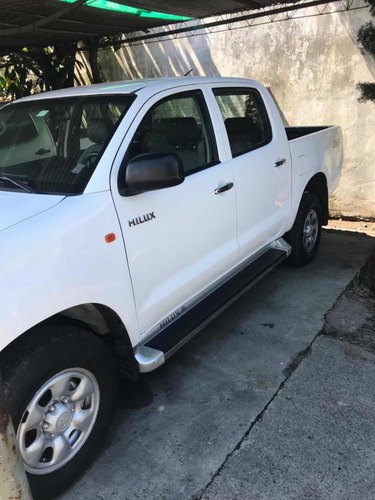 Toyota Hilux Dx Pack 2.5 4x2 C/d Titular