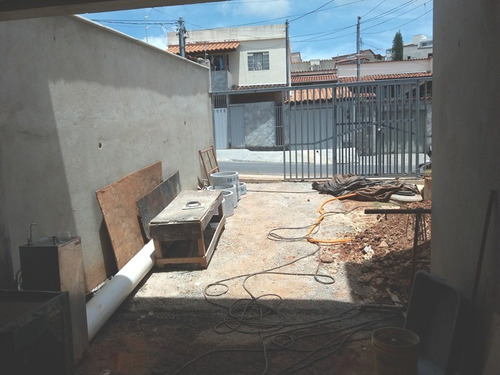 Casa Geminada Com 3 Quartos Para Comprar No Betânia Em Belo Horizonte/mg - 2113