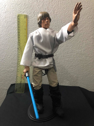 Figura 1/6 Luke Skywalker Custom No Hot Toys Star Wars (Usado)