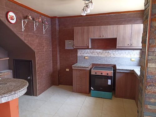 Se Vende Villa Amoblada
