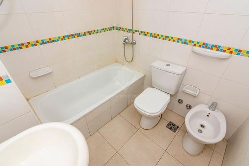Departamento 2amb C/cochera Villa Urquiza