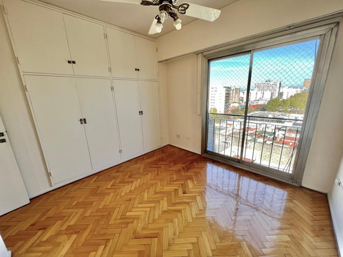 Imagen 13 de 20 de Oportunidad!! Impecable Depto 3 Amb. Con Cochera En Floresta, Piso Alto Con Vista Abierta.