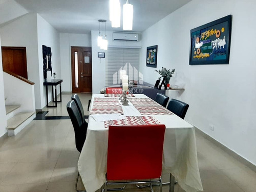 Imagen 5 de 27 de Armando Ortunio Hermoso Townhouse Bonaventure Home