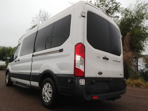 Ford Transit 2.2 Pasajeros Larga Techo Alto Custom Mt