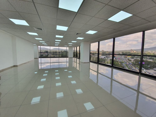 Imagen 2 de 3 de Oficina Boutique Remodelada En Blvd Los Próceres - Pao-002-07-18-13