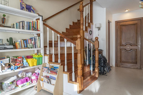 Imagen 6 de 30 de Hermosa Casa De 4 Ambientes- San Isidro