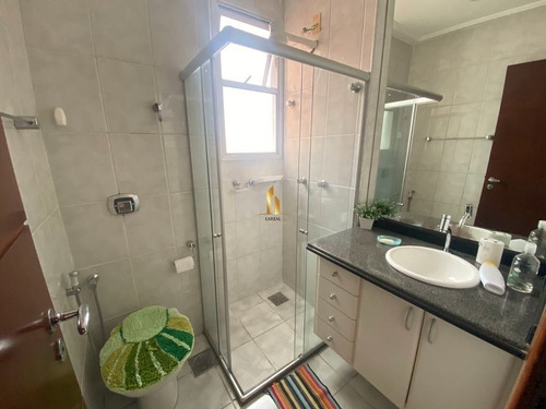 Imagem 17 de 24 de Aluga-se Amplo Apartamento 03 Quartos Mobiliado Na Praia De Itapoã. - 22030