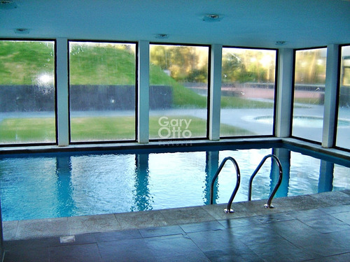 Apartamento Sobre Avenida Roosevelt Con Vista Al Mar- Ref: 23633