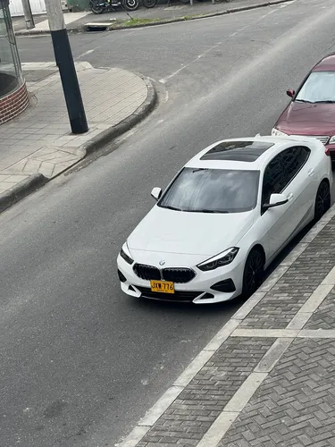 BMW Serie 2 220 Grand Touring