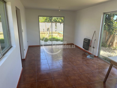 Casa En Condominio Seguro De 4d-2b En Quilpué