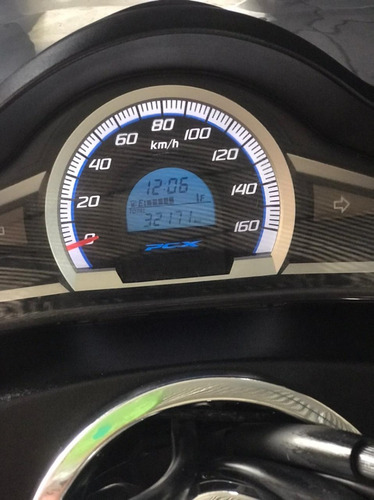 Imagem 9 de 15 de Honda Pcx 150