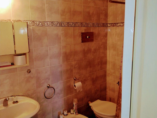 Departamento En Venta De Tres Ambientes Frente Al Mar En Mar De Ajó