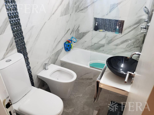Venta Departamento 3 Ambientes Con Balcón En Wilde (31379)