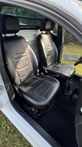 Fiat Strada 1.4 8v Endurance Cs