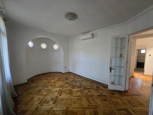 Casa Con Potencial Comercial Y Residencial Amplios Espacio