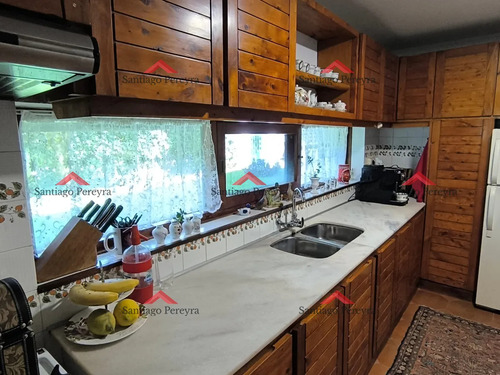 Amplio Chalet En Pinares 3 Dormitorios Con Gran Terreno
