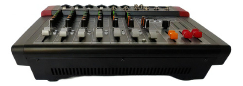Consola Potenciada Mixer 8 Canales Stereo 150w