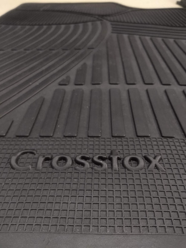 Cubrealfombra Original Vw Crossfox Con Aplique