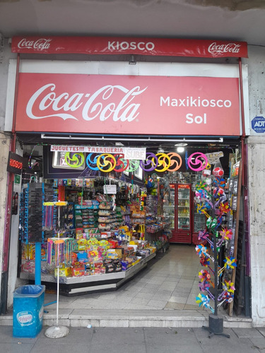 Venta Fondo De Comercio Kiosco / Segurola 806, Caba/ Excel Ubicación / Buena Rentabilidad