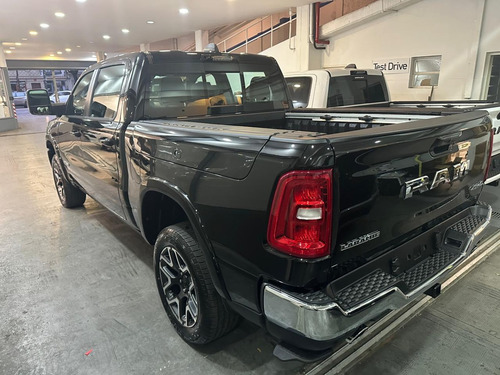 RAM 1500 3.0 Laramie 4X4 At8