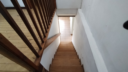Confortable Casa Con Amplio Patio, 6d, 3b, 6e