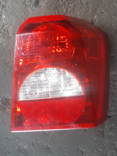 Stop Trasero Lado Copiloto Dodge Caliber 2007-2012