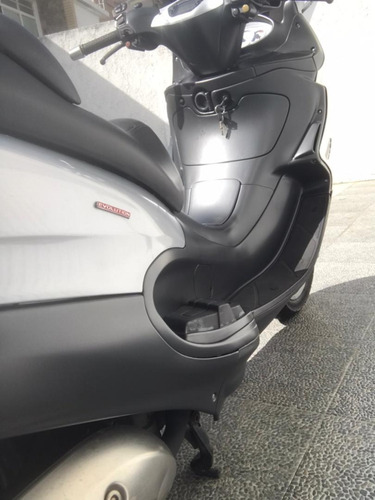Imagen 5 de 7 de Piaggio Evolution