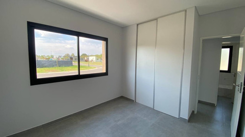 Imagen 20 de 28 de Casa Venta Barrio Privado Santa Emilia | Pilar Del Este | Pilar Zona Norte | G.b.a | Financiación