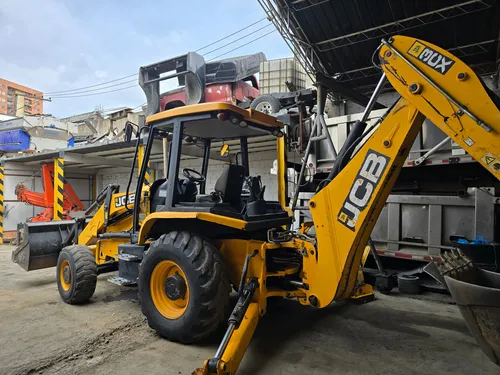 Retroexcavadora Jcb 3cx Modelo 2017 Con 3500 Horas