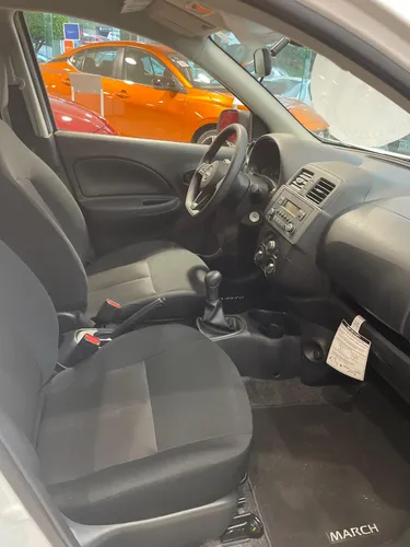 Nissan March 1.6 Sense Mt