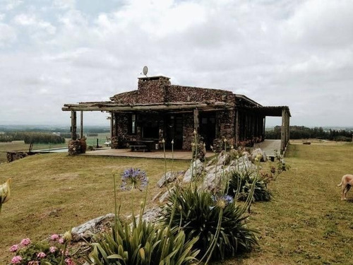 Quinta En Venta De 4 Dormitorios En La Barra