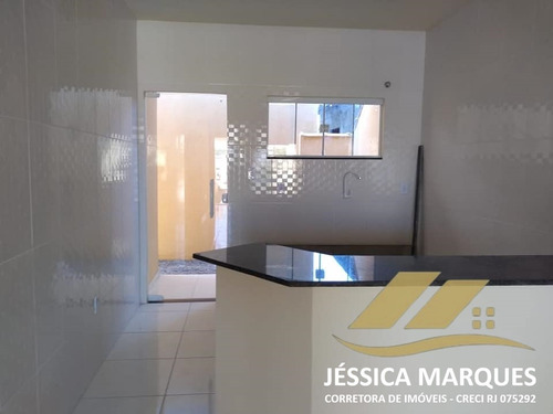 Imagem 4 de 9 de Casa De 2 Quartos, Área Gourmet E Piscina Em Unamar - Jmc077