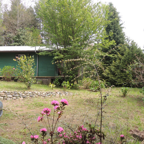 Casa Principal Con 3 Cabañas A 5 Minutos Del Centro De Pucon