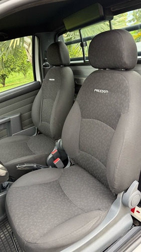 Fiat Strada 1.4 Freedom Flex 2p