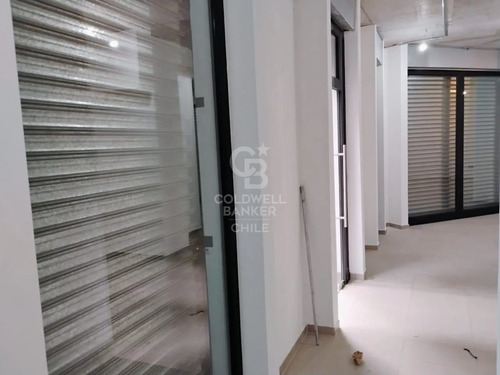 Local Comercial De 30 M2 En Calle San Isidro