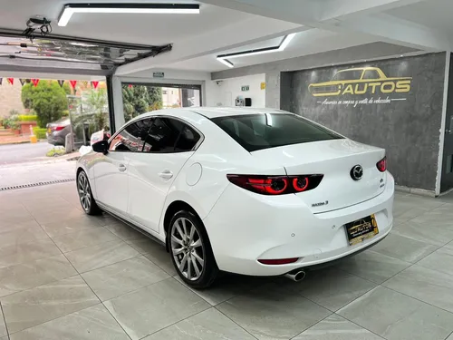 Mazda 3 Grand Touring AT 2.0 2022