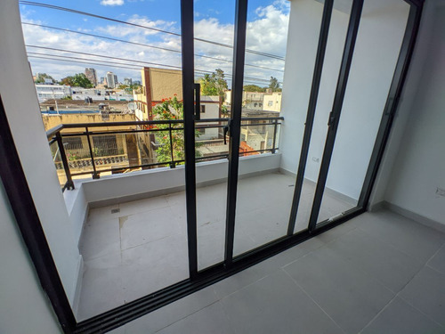 Apartamento En La Zona Universitaria Proximo A Entrega