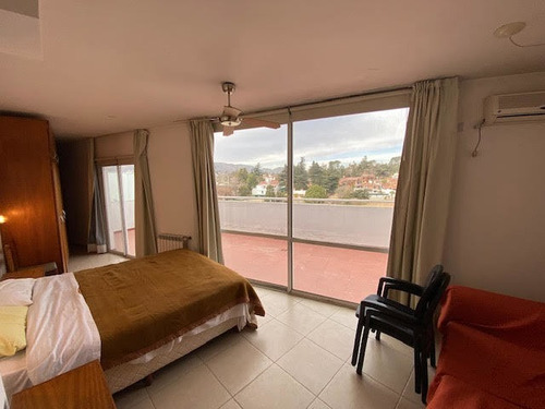 Imagen 7 de 14 de Departamento Centrico Con Gran Terraza Propia Frente Al Río