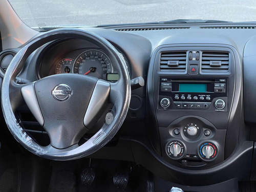 Nissan March 1.6 Active 107cv