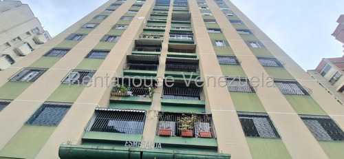 Apartamento En Venta Santa Paula