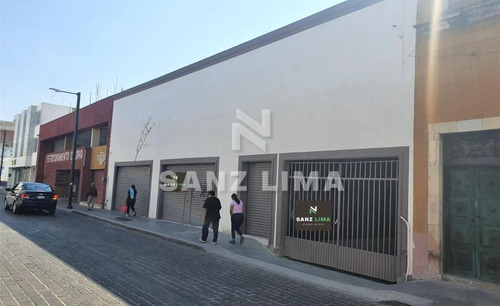 Centro: Excelente Local Comercial, En Primer Cuadro De La Ciudad. En Celaya,gto