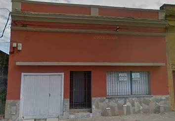 Casa De 7 Ambientes, 2 Baños, Patio Y Garaje