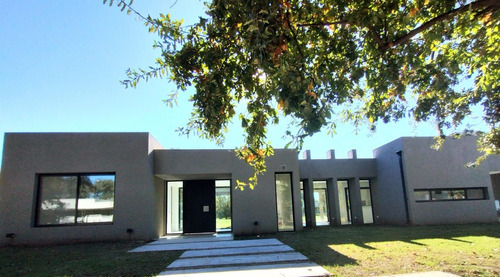 Alquiler De Casa 5 Ambientes En San Joaquín, Exaltación Cruz