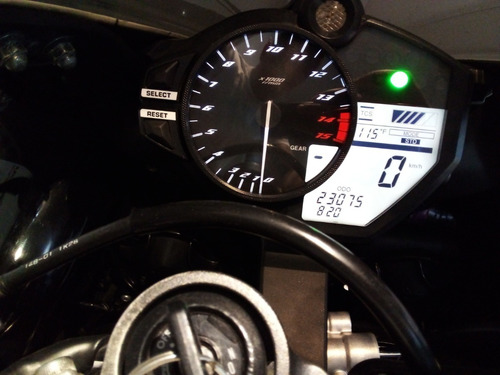 Imagem 5 de 5 de Yamaha - Yzf R1