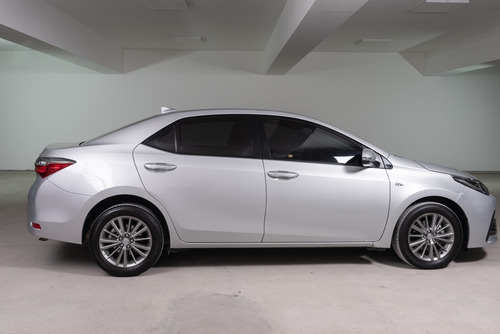 Imagen 6 de 15 de Toyota 2019 Corolla 1.8 Xei L/17