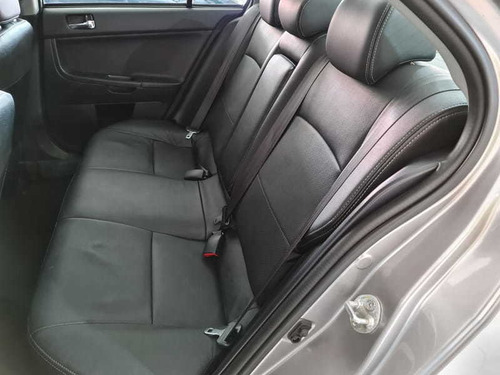 Imagem 12 de 15 de Mitsubishi Lancer Gt 2.0 Aut 2017