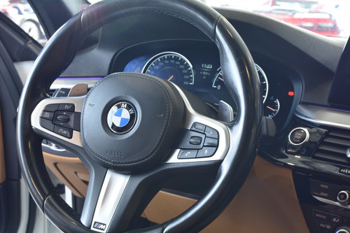 Imagem 9 de 13 de Bmw 530i 2.0 16v Turbo Gasolina M Sport Automático